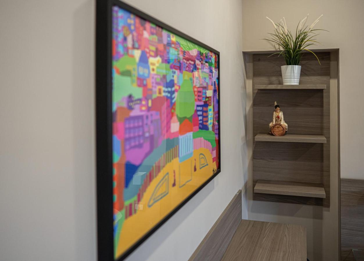 Famalu Apartments Napoli Ngoại thất bức ảnh