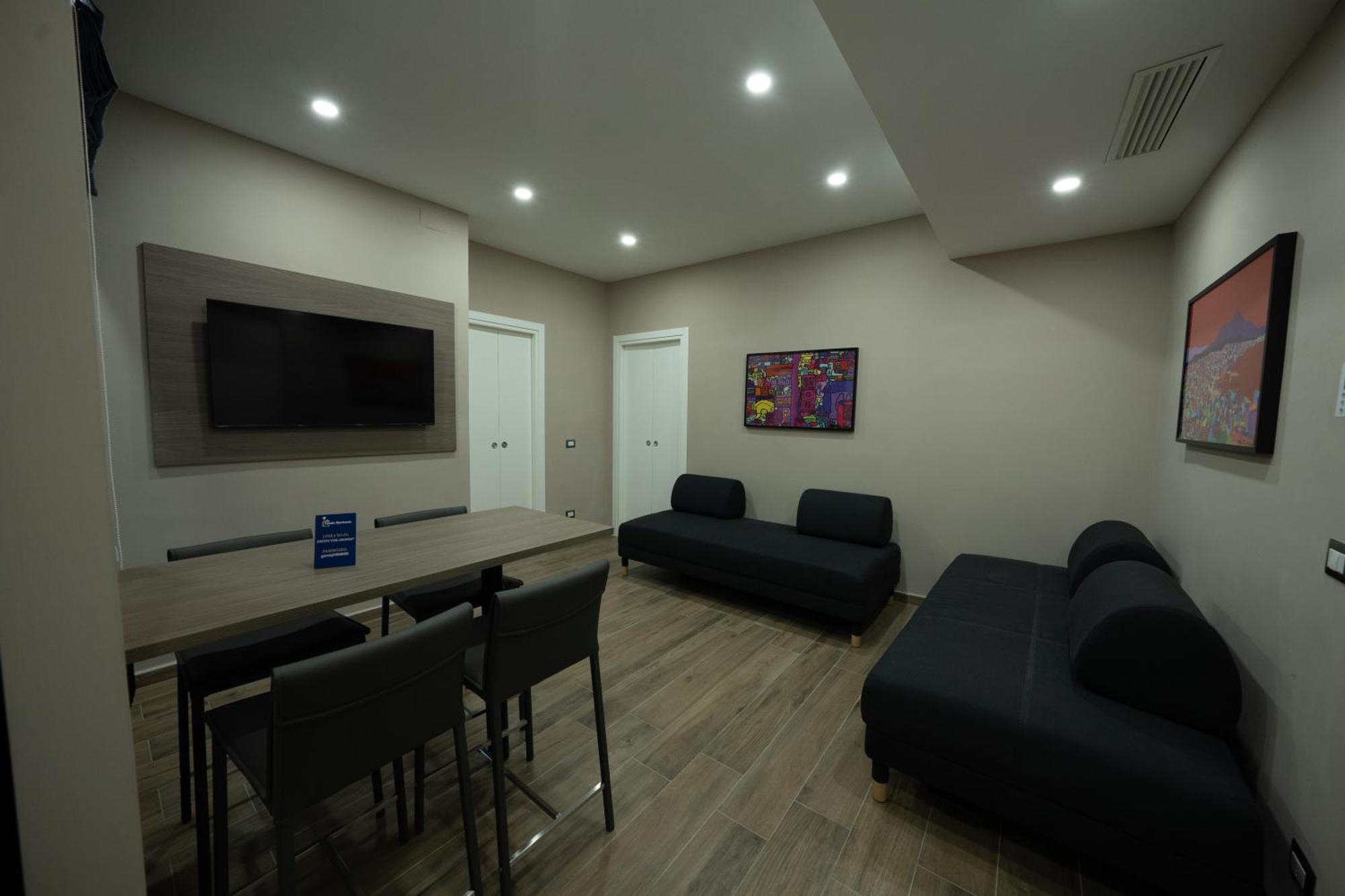 Famalu Apartments Napoli Ngoại thất bức ảnh
