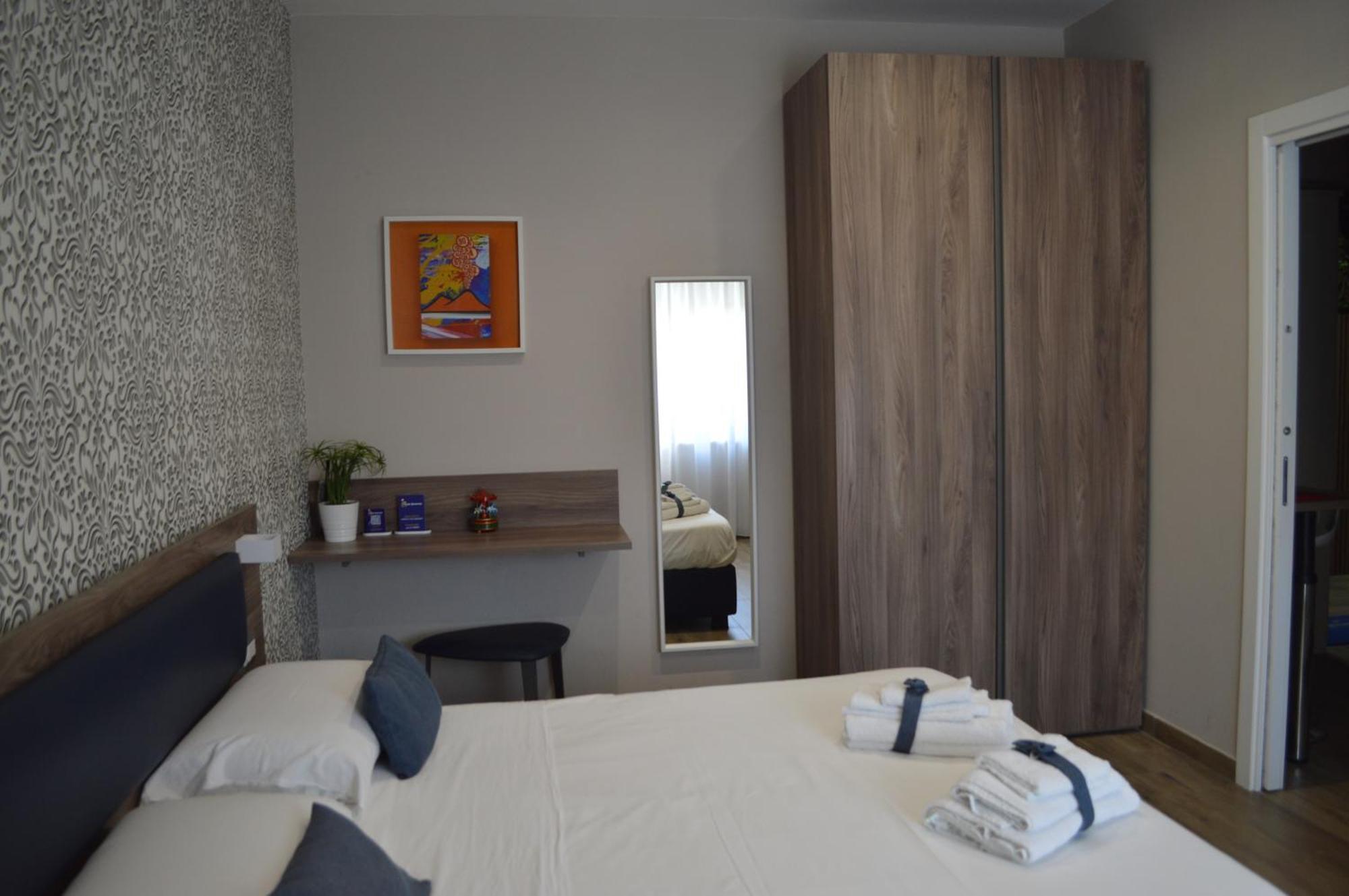Famalu Apartments Napoli Ngoại thất bức ảnh