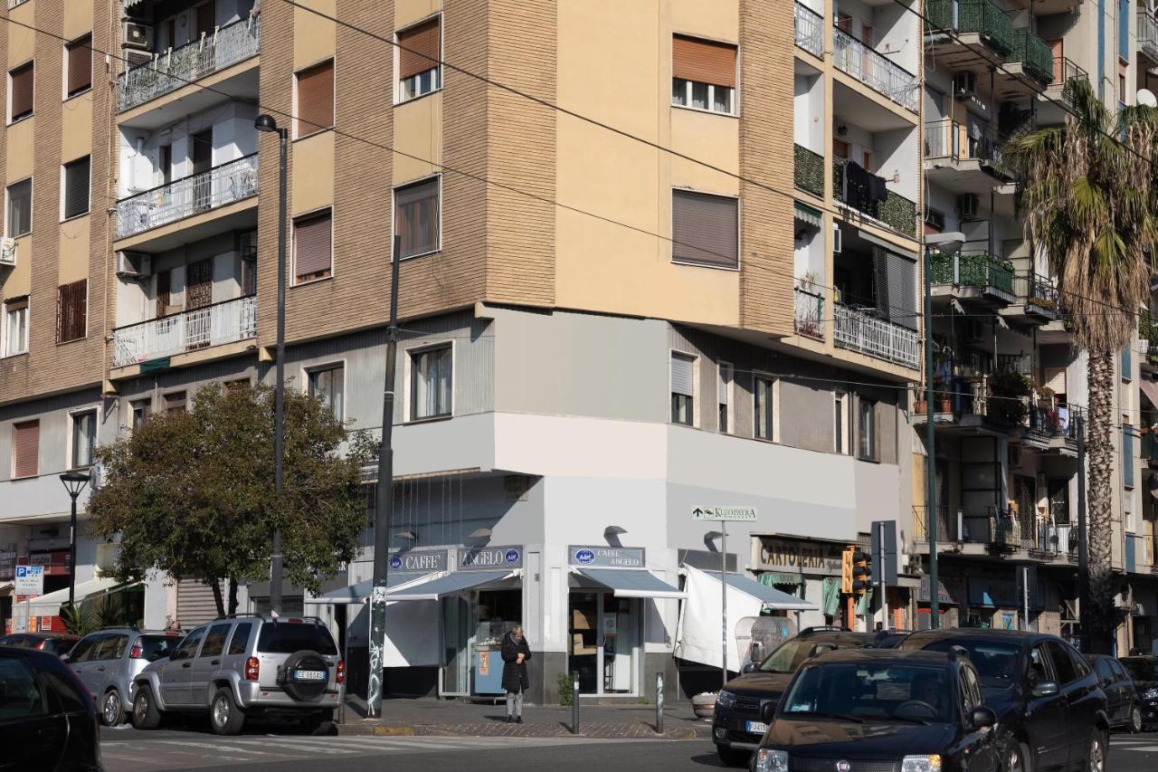 Famalu Apartments Napoli Ngoại thất bức ảnh